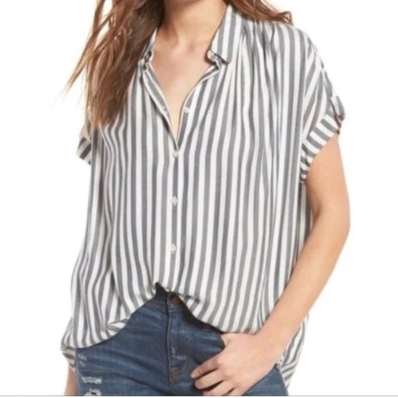 1250C Striped Gray Button-Up Women’s Top L - Picture 1 of 10